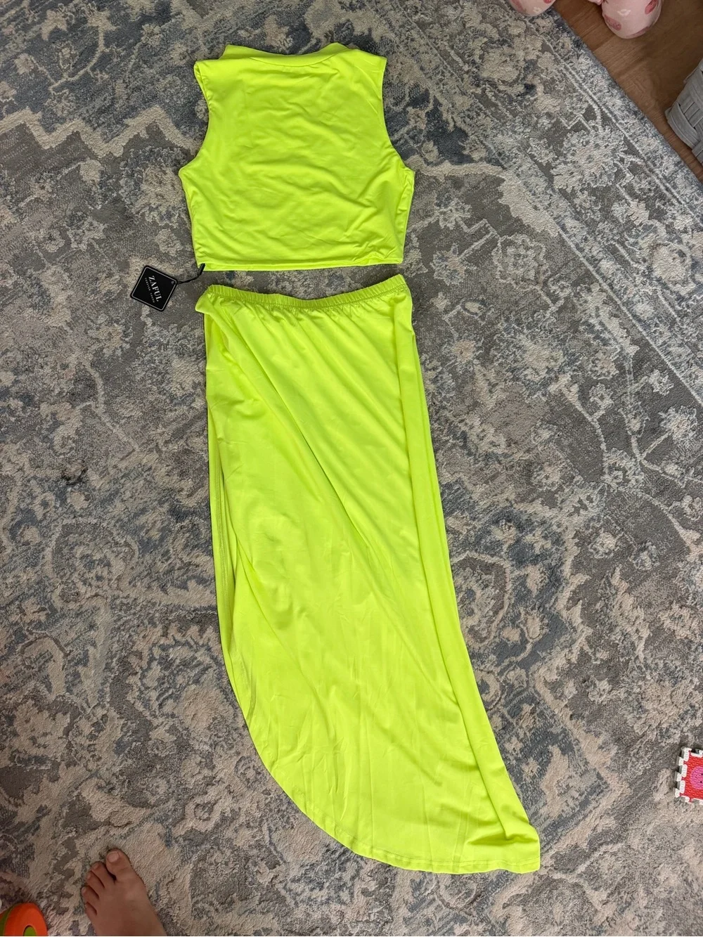 Zaful Neon Yellow High-Slit Maxi Skirt Set